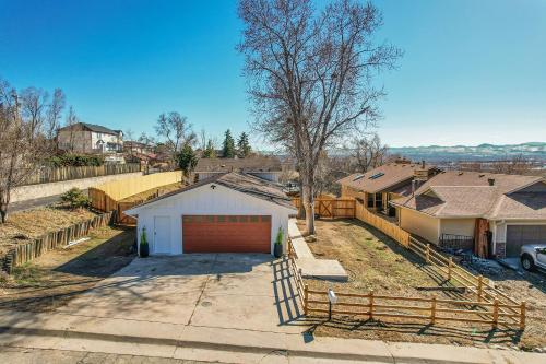 Downtown Arvada Beauty Fully Updated Fenced Yard 4 Car garage in Arvada, USA