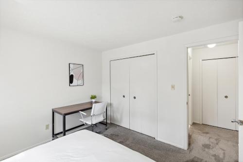 Midtown 3229i Cozy & Comfy I Free Parking in Parma, USA
