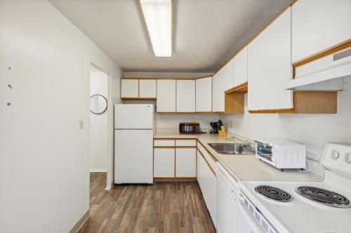 Midtown 3605i Cozy & Comfy I Free Parking in Parma, USA