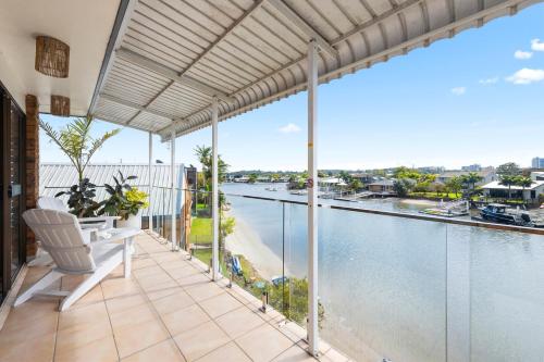 Waterfront Bliss