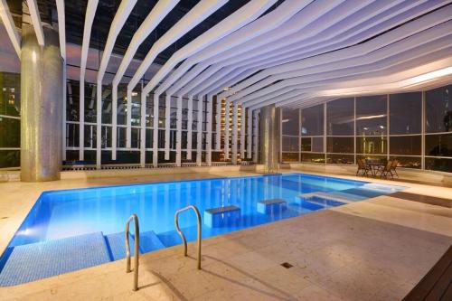 Stunning Luxury Penthouse with SPA and Concierge, Medellín (photo 10)
