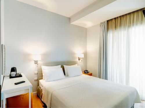 Phidias Piraeus Hotel - main image