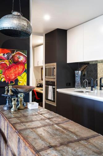 Balinese Charm meets Resort Living in Inner Sydney - image 9