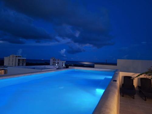 Itzamná Suite Deluxe con Jacuzzi — other in Calle 60 norte, Mz 317, lote 19 entre Av. 10 y Av. 15, Playa del Carmen, 77728, Mexico
