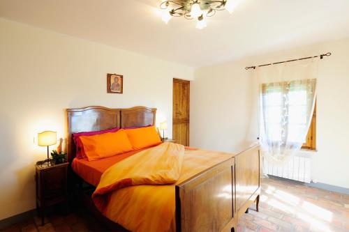 Guestroom, Cornio Delle Fronde in Montefelcino
