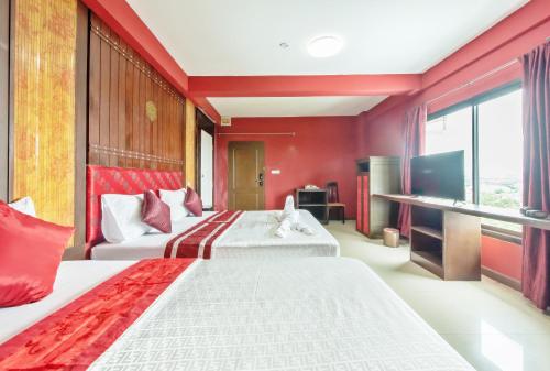 room detail thumbnail 0