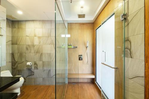 Deluxe Twin Room  image 1