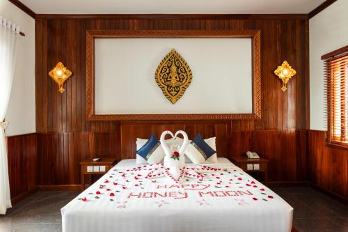 Landmark Room image 8