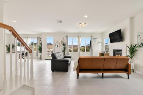 Sunnyside Up San Diego Gem in Allied Gardens