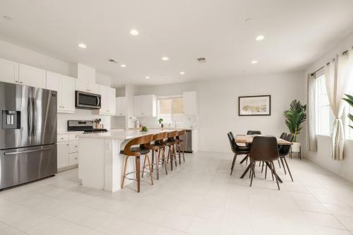 Sunnyside Up San Diego Gem in Allied Gardens