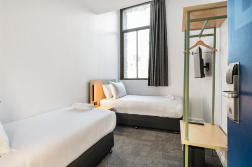 YHA Sydney Central - image 13