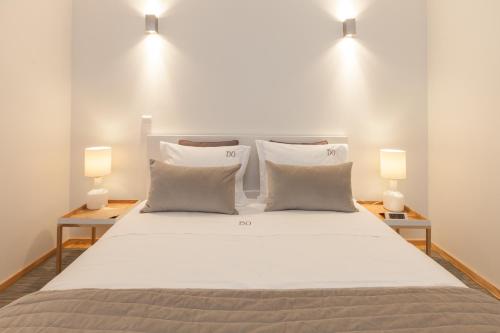 Two-Bedroom Premium Apartment with Terrace image 7