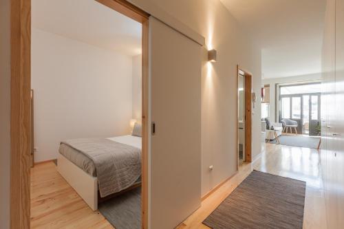 Two-Bedroom Premium Apartment with Terrace image 9