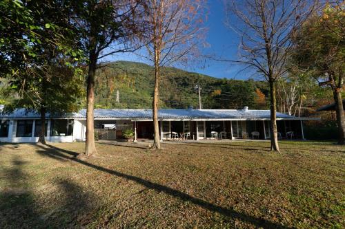 Exterior view, 白陽山莊寵物民宿 near Mukumugi Valley