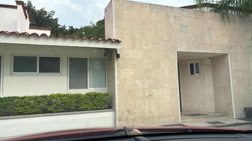Residencia en Lomas de Cocoyoc in Oaxtepec, Mexico