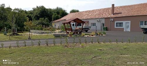 Aba-Bobe Vendeghaz in Egervár
