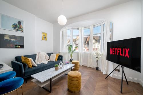 Beautiful luxe 3 Bedroom with 4 Beds, Londyn