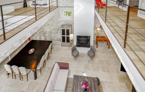 A szálláshely kívülről, Gorgeous Home In Narbonne With Private Swimming Pool, Can Be Inside Or Outside in Narbonne
