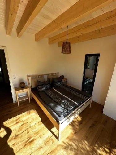 Ferienwohnung STENJA - made of wood in Dresden, Deutschland