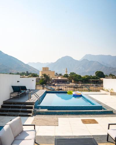 3BR villa and maid room by escape time in Al Aqah