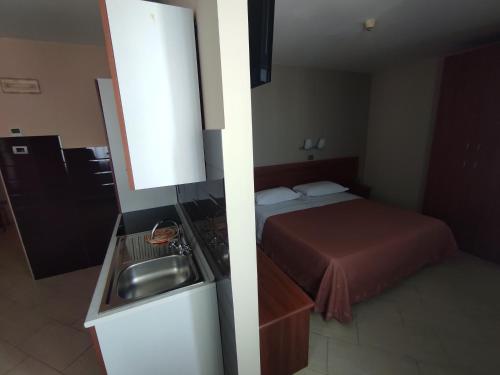 Standard Hotel Udine - image 3