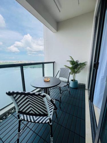 R&F Seine Region at ANJU near River Safari