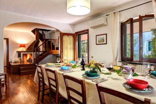 Villa with Private Pool image 6