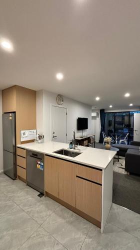 Kitchen, Close to City and Beach - Modern Home with Garage in Linwood