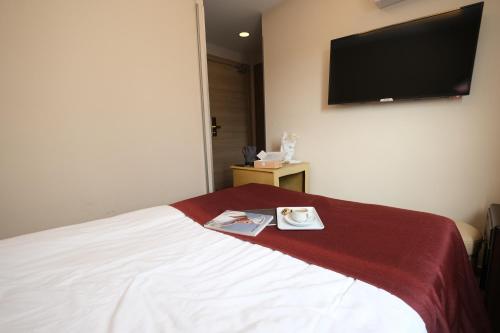 Single Room image 3