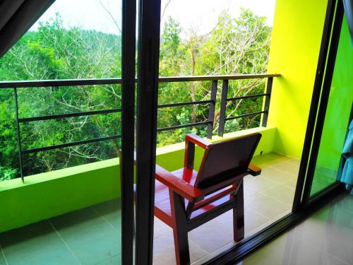 Balcony/terrace, Morakot Lanta Resort in Koh Lanta