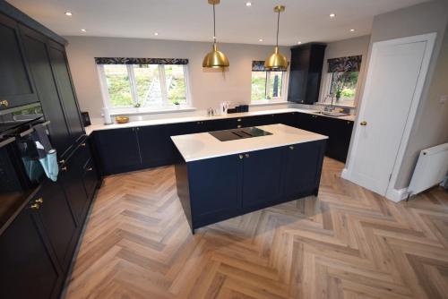 Crann Mhor Holiday Home in อีทกิลบริด