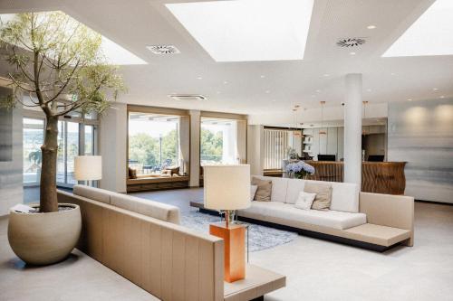 Quellenhotel Heiltherme Bad Waltersdorf - 2-Thermenresort - image 5