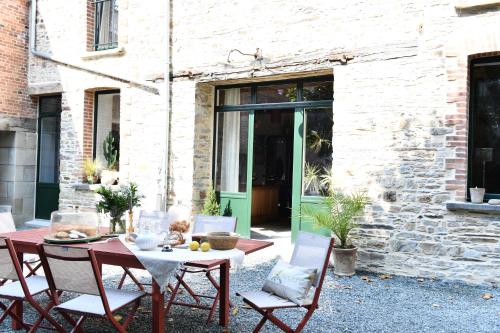 Dépendance maison bourgeoise