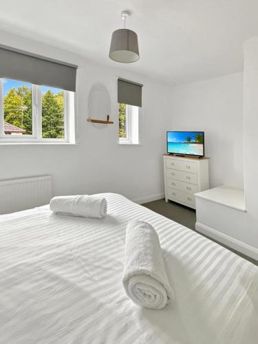 Amaya Three - Newly Renovated - Sleeps 6 - Grantham - Garden & Driveway, Grantham (foto 9)