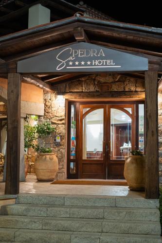 . Hotel Sa Pedra