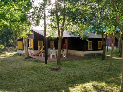 CABAÑA EN EL BOSQUE PARA RELAX TOTAl PLAYA VERDE