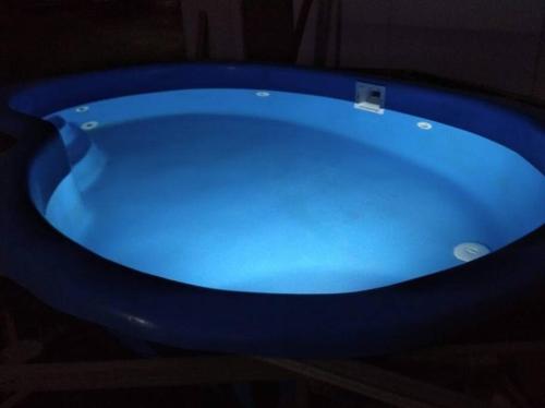 Karšto vandens vonia, CABAÑA EN EL BOSQUE PARA RELAX TOTAl PLAYA VERDE (CABANA EN EL BOSQUE PARA RELAX TOTAl PLAYA VERDE) in Playa Verde