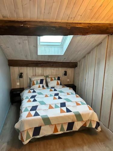 Chalet with 4 bedrooms in Ascou with wonderful mountain view and furnished terrace 3 km from the slopes - image 2