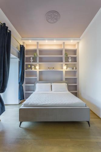 Vittoria Urban Chic - elegant apartment in the heart of Rome, Rome (photo 7)