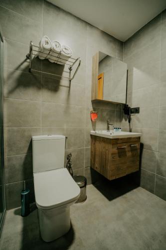 Grand Quars Hotel - image 6