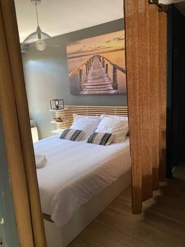 Villa entre amis famille proche Toulouse 10 pers, Jacuzzi piscine bar in Auterive (Midi-Pyrenees)