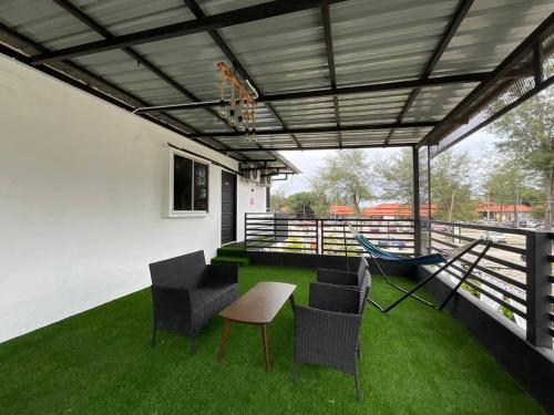 The sky inn The sky inn