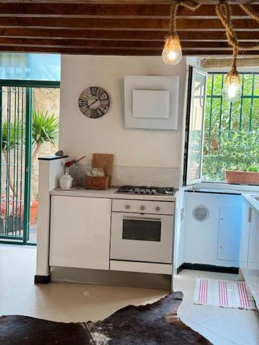 Cocina, Casa ORRI quinto mare e Gaslini in Genoa Waterfront