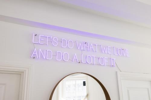 Modern Luxury Soho Apartment - image 11