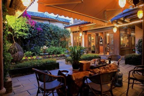 佬树客栈 Big Tree Guesthouse - Free Laundry & Coffee - image 3