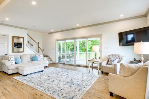 Waterfront Maryland Vacation Home Private Beach! in Ridge, USA