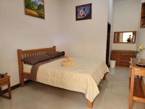 N Villa Room Type - Standard Queen Room