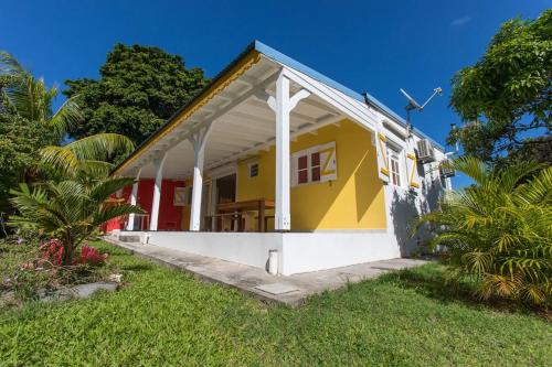 Jardín, Kaz à Krol et Harry (Kaz a Krol et Harry) in Sainte Rose