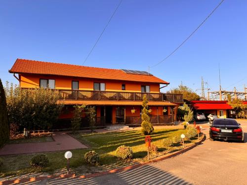 . Casa Maria