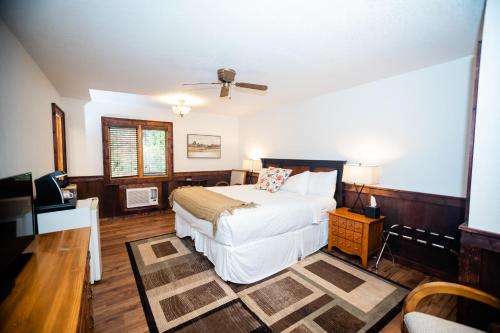 Sylvan Valley Lodge and Cellars
